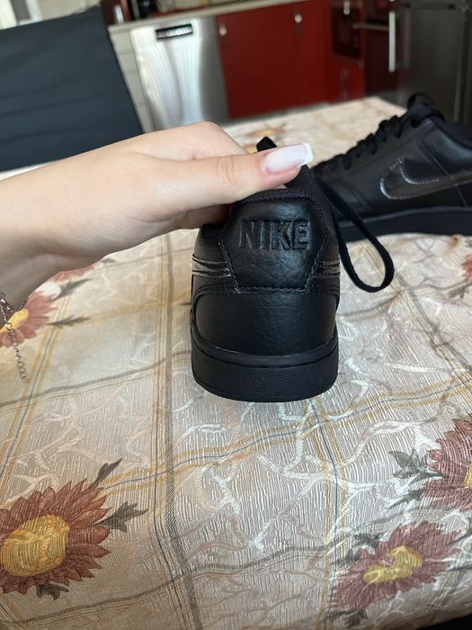 Nike маратонки