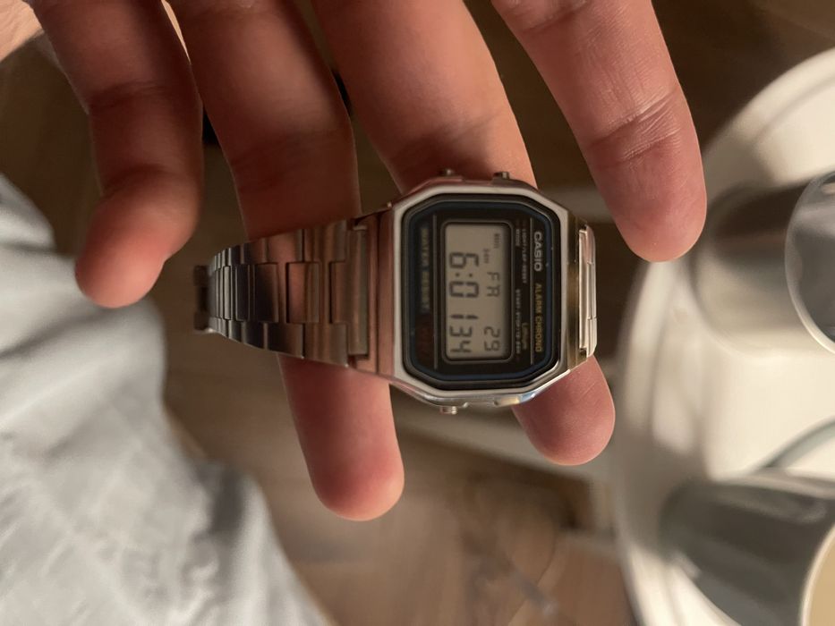 Часы Casio Wrist Technology