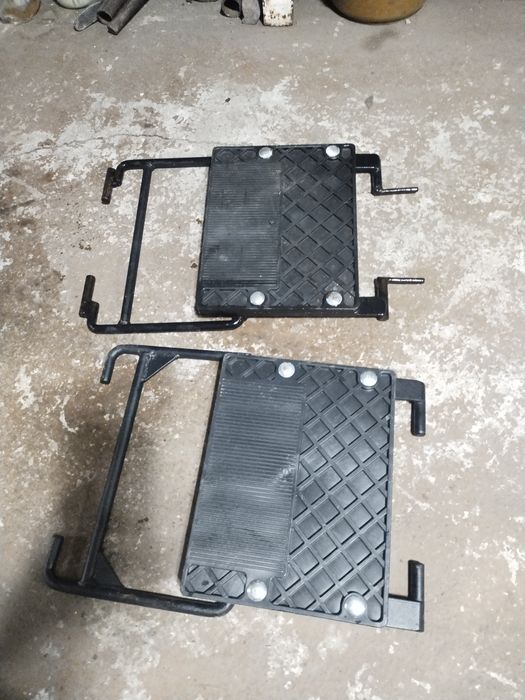 Продаю транец 2 шт