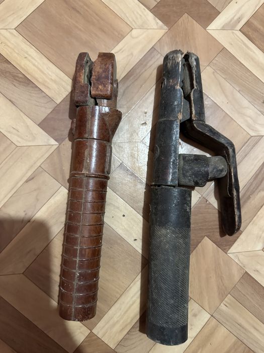 Держак сварочный.