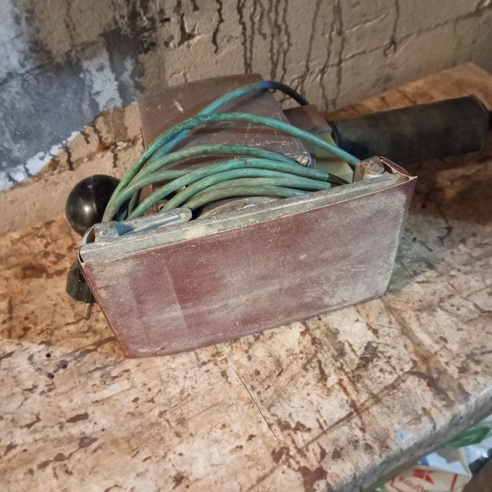 Фиброшлаиф машина