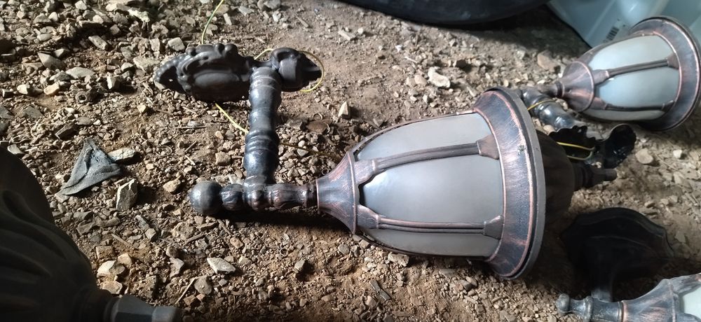 Фонари уличные настенные