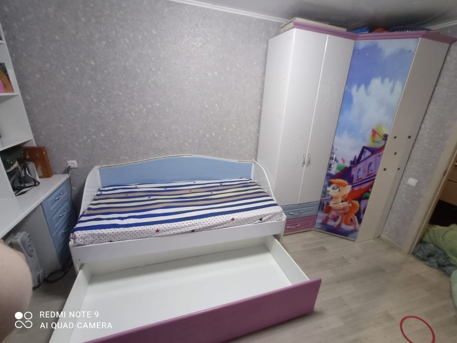 Детская комната большая