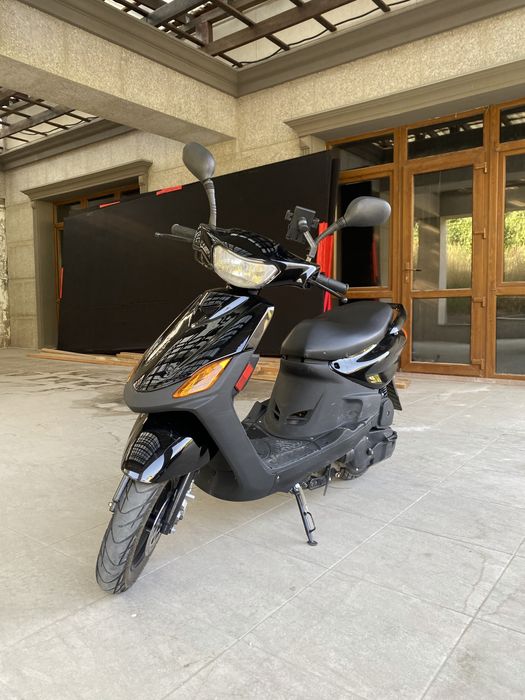 Скутер Yamaha Jog
