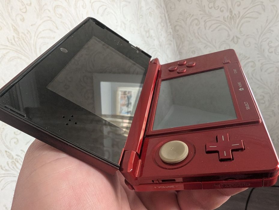 Nintendo 3ds old