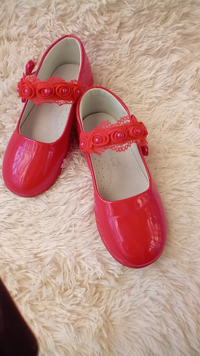 Pantofi fetite mar 30