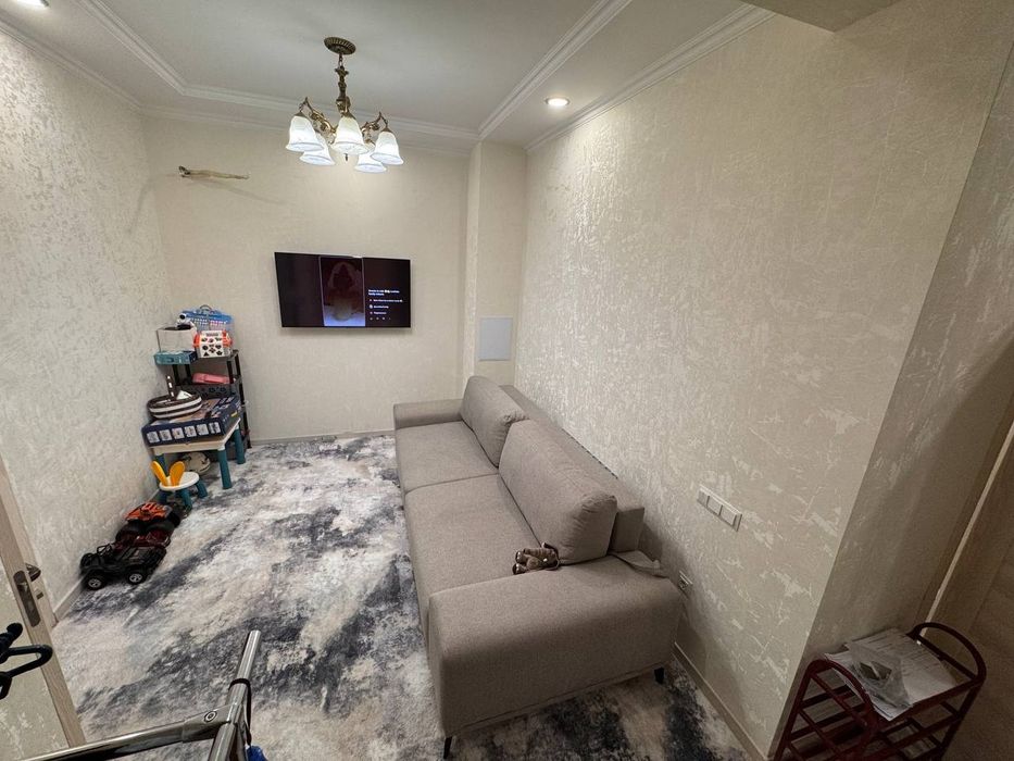 Krartira srochno sotiladi