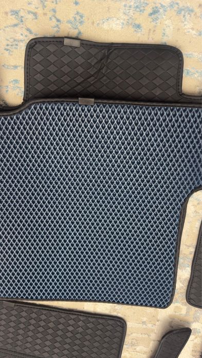 10D полики Toyota Ipsum