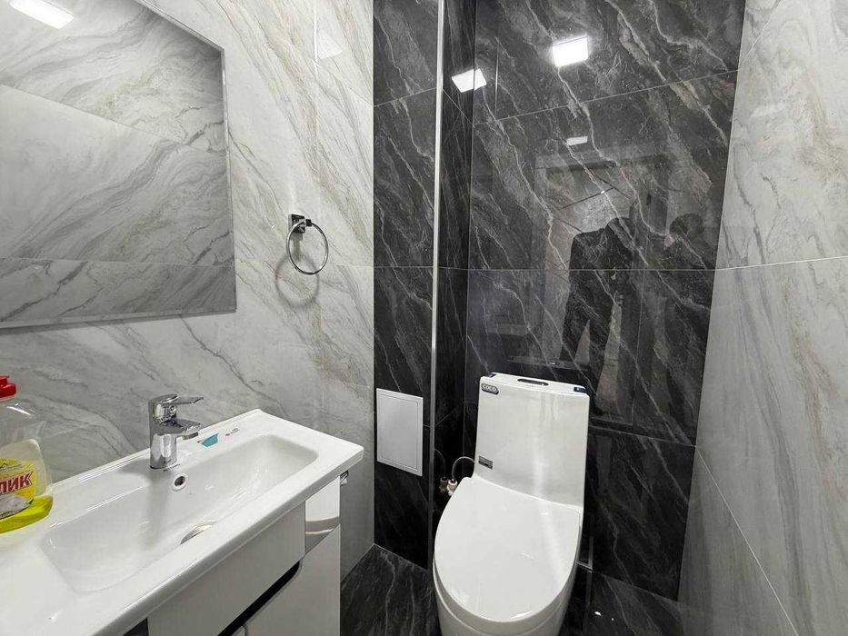 Продаётся 4х комнатная квартира по выгодной цене ЗАХОДИ ЖИВИ СПЕШИТЕ!