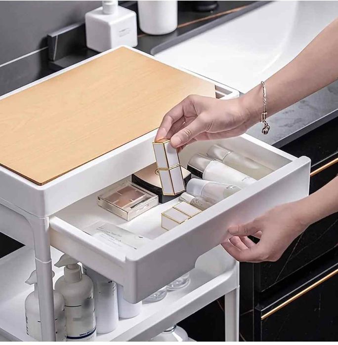 Полка этажерка для кухни или ванной комнаты.