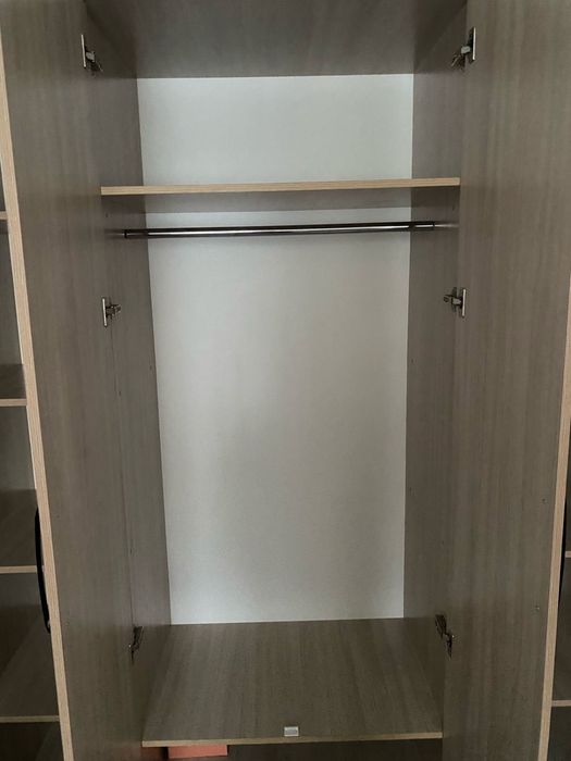 Б/у мебель шифоньер и кровать