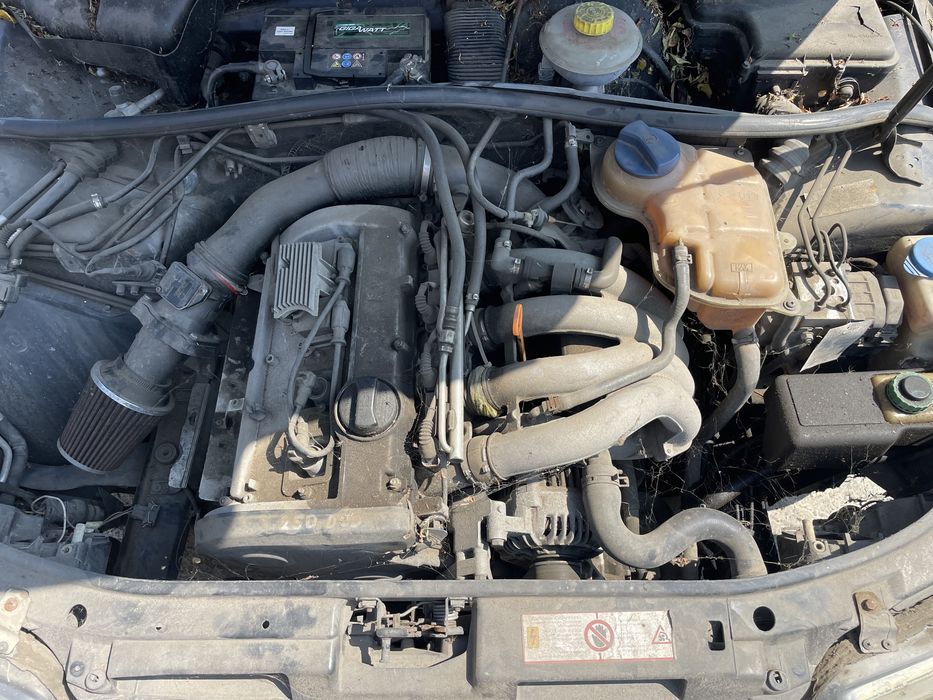 Ауди А4 1.8i 125кс 1999г На Части