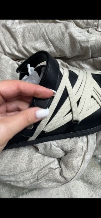 Продам мужскую обувь