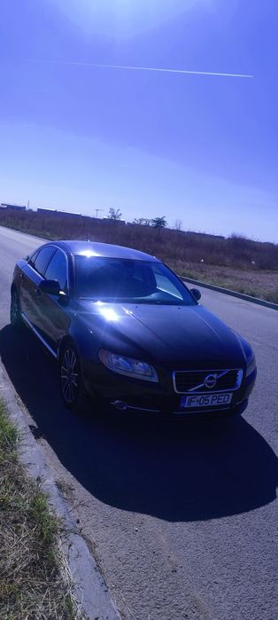Volvo S80
