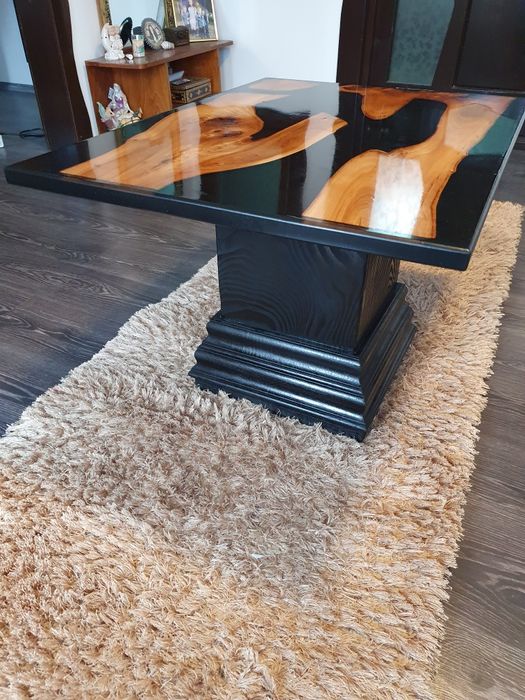 Masă cafea din lemn și rășină