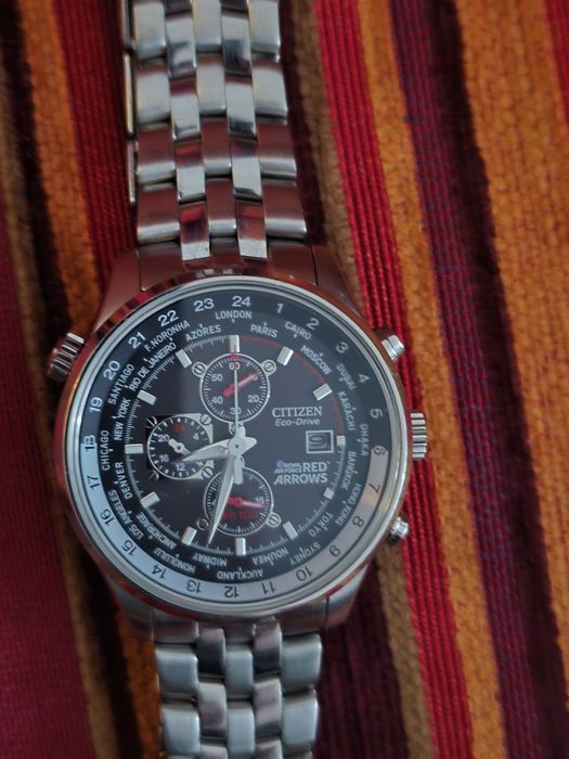 Vand ceas citizen red arrow, editie limitata