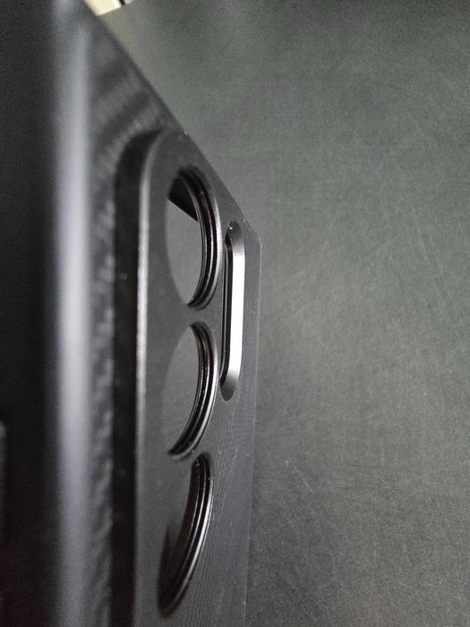 Husă Freewell pentru Samsung Galaxy S24/S25 Ultra – stare ca nouă