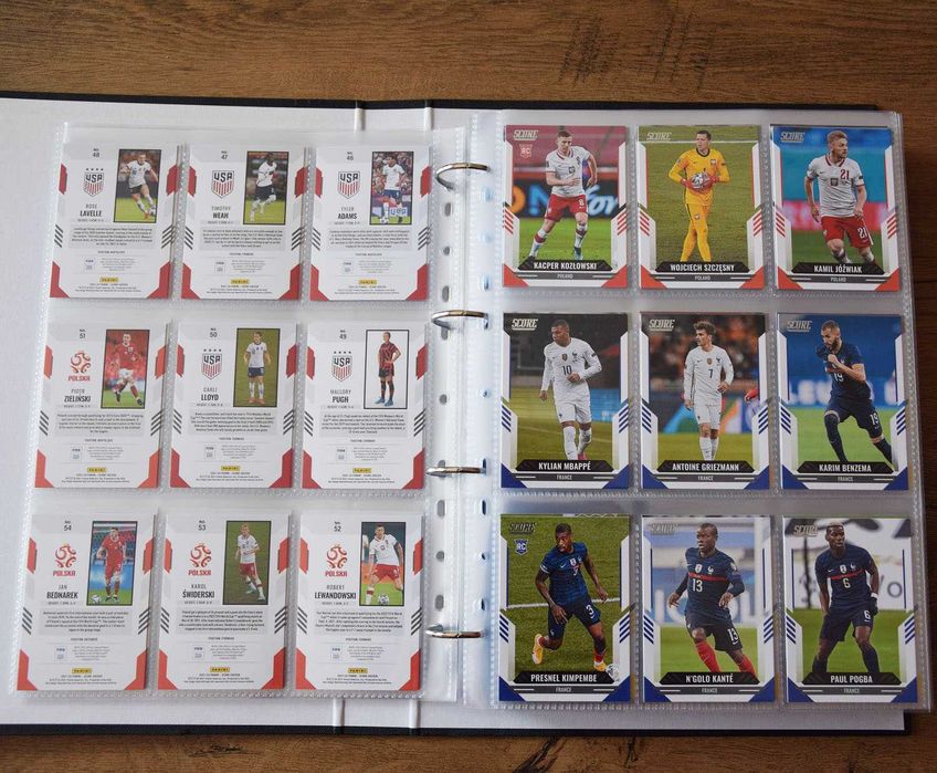 Продавам: Panini колекции Score FIFA 2021/22 & 2022/23 (200 карти)