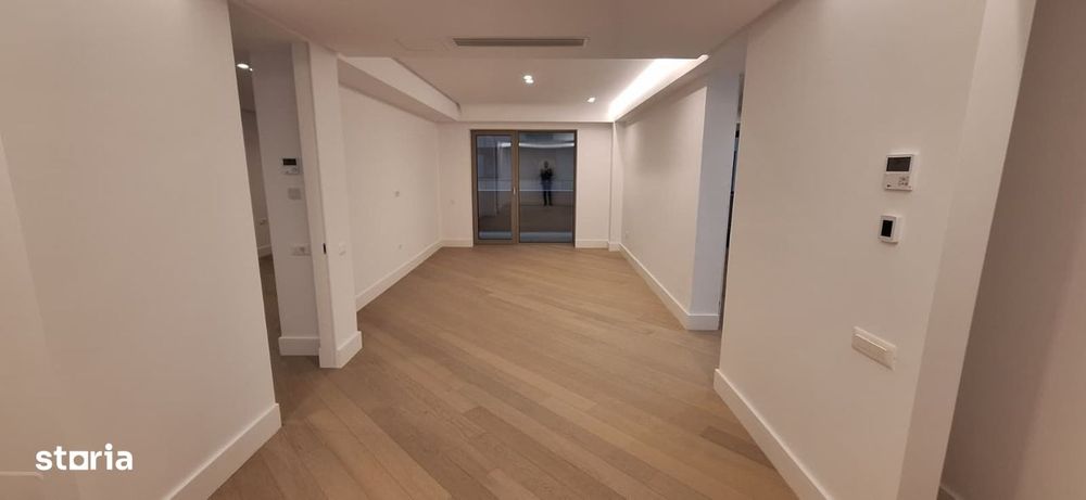 3 Camere Deosebit | Erou Iancu Nicolae | Design Modern