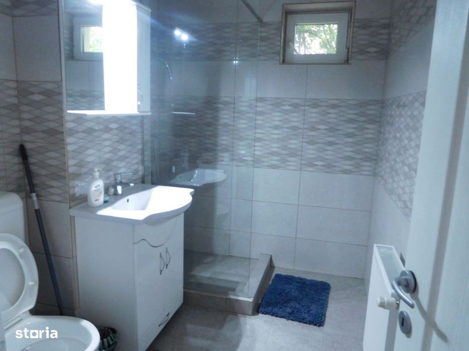 Apartament 2 camere, zona buna