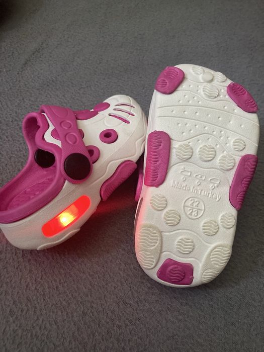 Детски кроксове и сандали