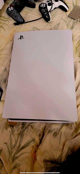 Sony Playstation 5 с дисководом Новая