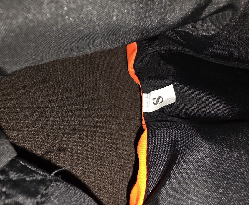 Vesta de salvare căței