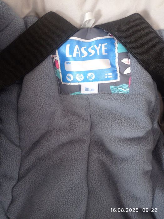 Продам комбинезон( зима) на девочку. 10000тыс .