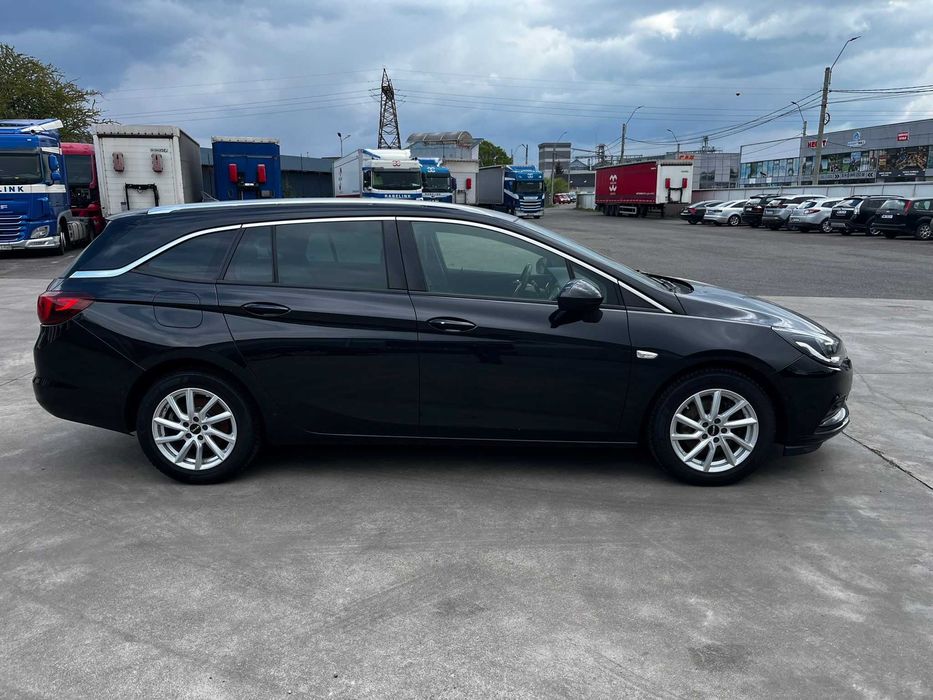 Opel Astra 2019 Sports Tourer+ 1.6 CDTI