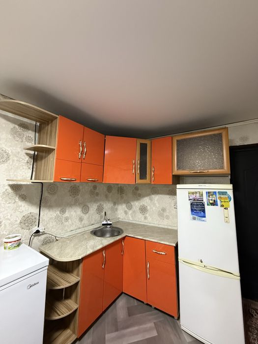 Продаю Кухонный гарнитур