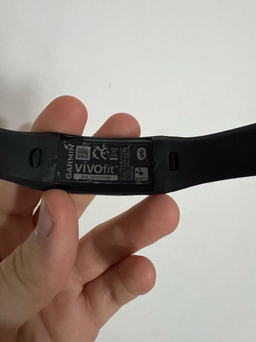 Bratara smart Vivofit Garmin