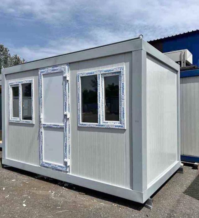 Vand containere standard