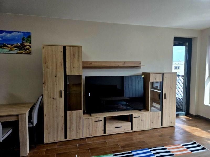 Дава се под наем Двустаен апартамент в София, Център - 70 кв.м за 946.56 € - Снимка #4