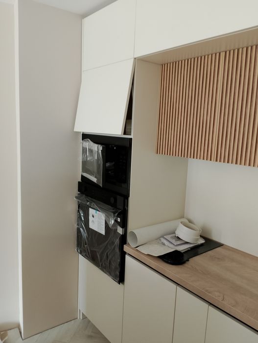 Продава се Тристаен апартамент в Плевен, 9-ти квартал - 106 кв.м за 866 €/кв.м - Снимка #2