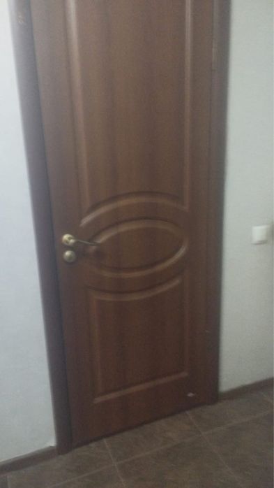 Продается Б/у двери
