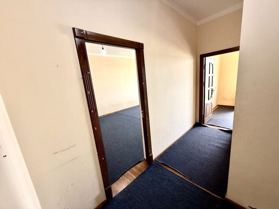 Termiz sh, Begoyim, 3 etaj 46 mkv. yangi dom