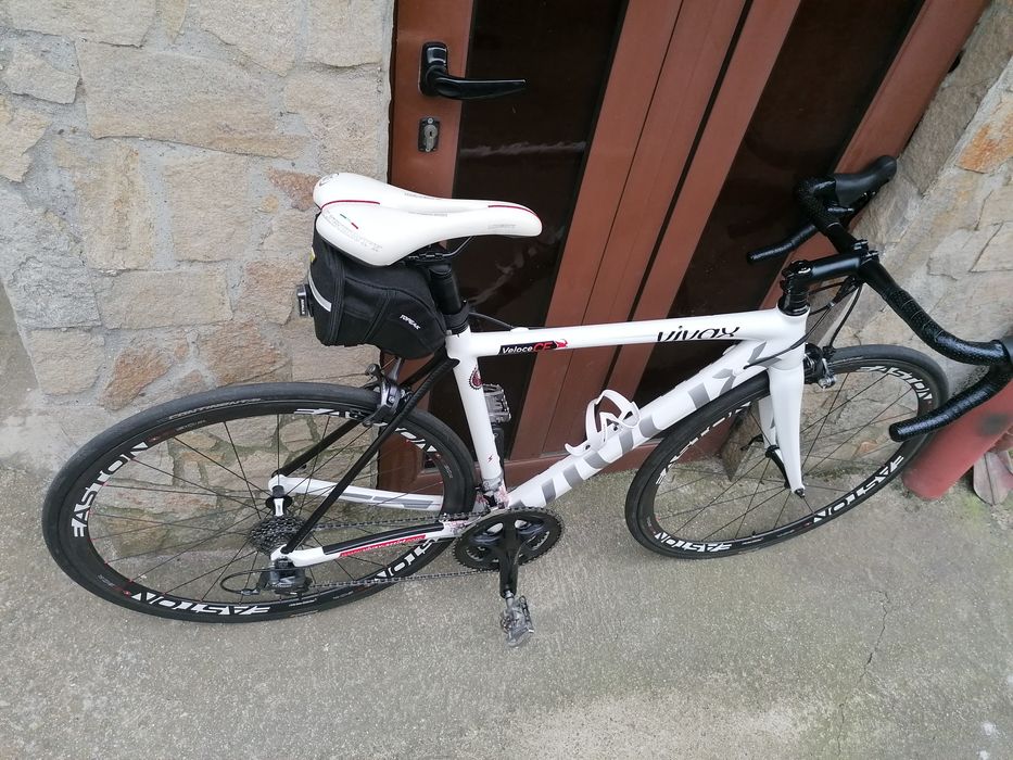 Електрически VIVAX Carbon, Shimano Ultegra 3 *10