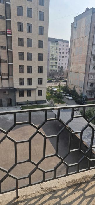 Новостройка квартира сотилади. Янгиҳаёт тумани, 4-Этаж 41 метр квадрат