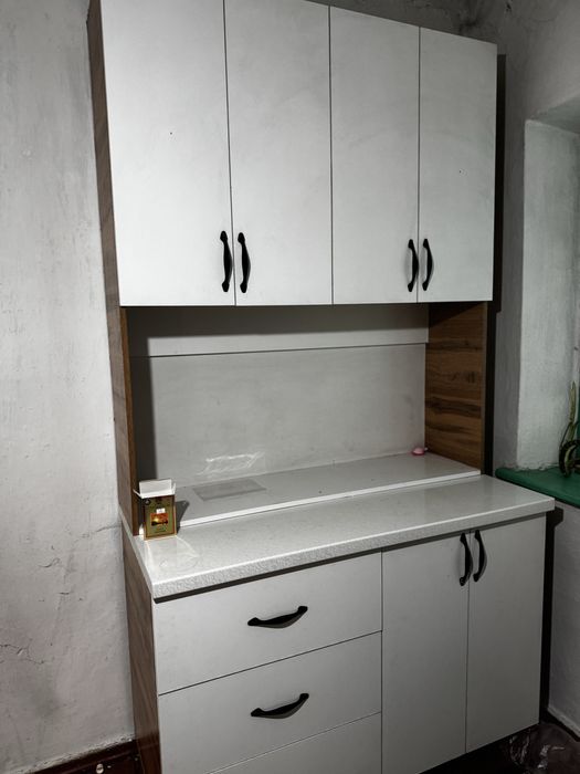 Кухонный мебель б/у