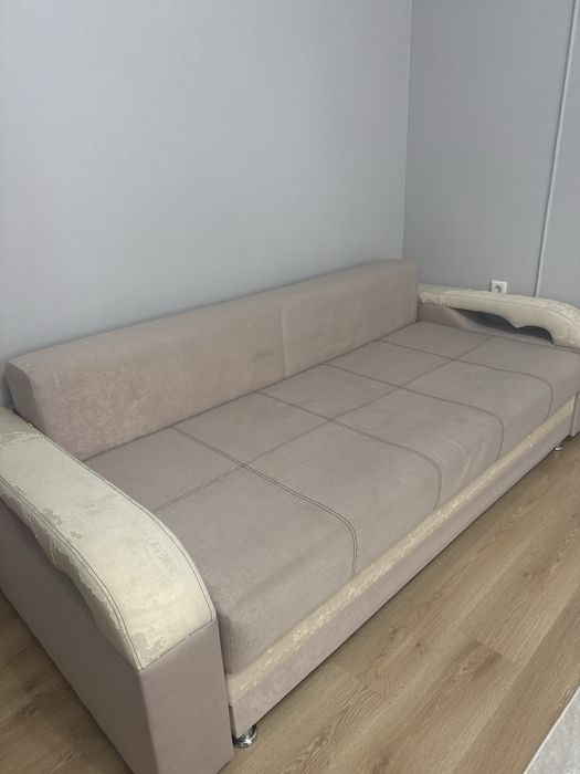 Диван раскладной б/у