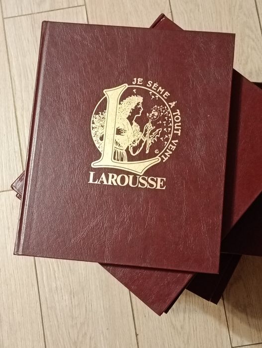 3 colecții enciclopedice în limba spaniolă