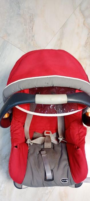 Scoica cu isofix Chicco