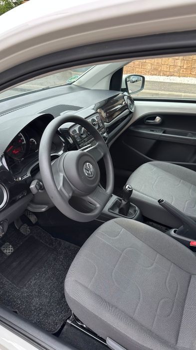 Volkswagen  2016 benzină, 3.987 € — imagine 5