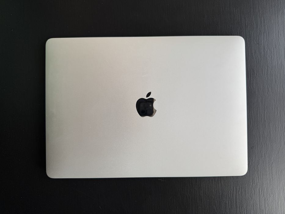 Apple Mac Book Air 13