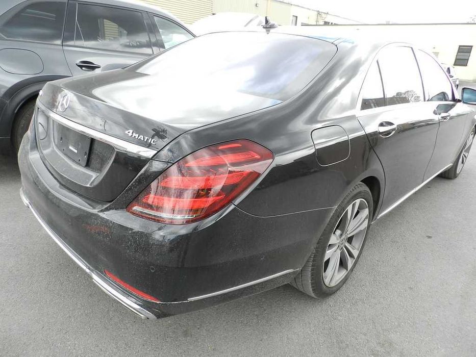 W222 Long Предна броня, задна броня, прагове, джанти, махагонов волан