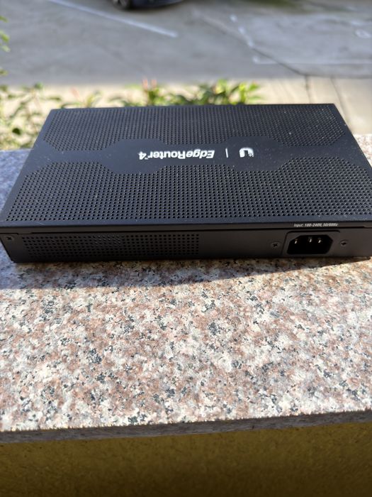 Ubiquiti edge router 4 apple macbook iphone