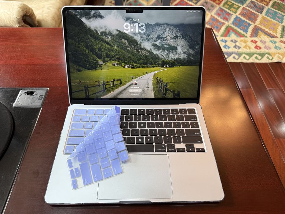 Mac Book Air M4 16/256 GB (2025)
