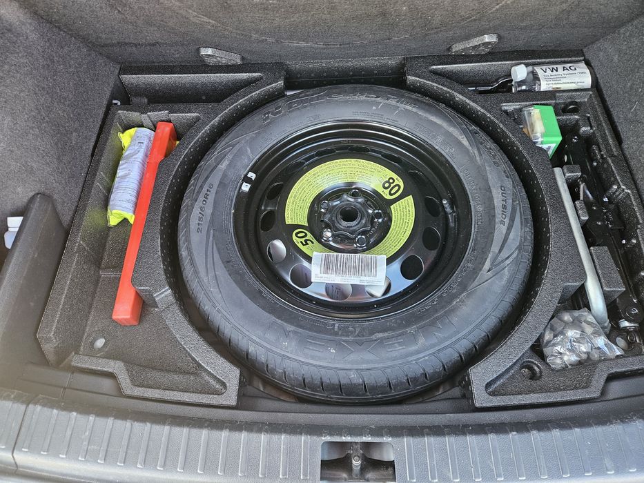 Karoq 1.6tdi DSG facelift keyless Carplay