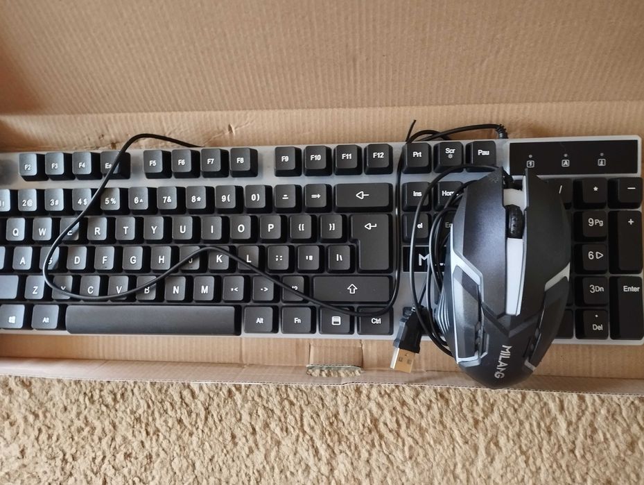 Геймърска клавиатура,нова