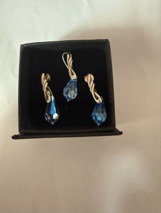 Set argint 925 cercei si medalion